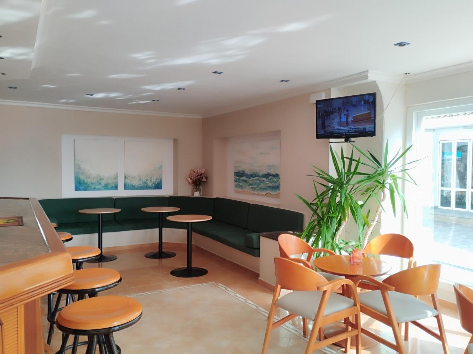 Hostal Mar Y Huerta Es Cana Dış mekan fotoğraf
